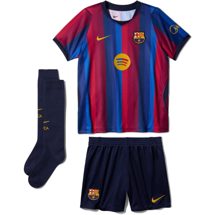 Trzyczęściowy Strój Piłkarski Dla Dzieci FC Barcelona 2026 27 3.jpg